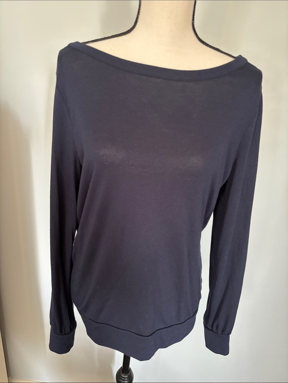 Navy Lightweight Long Sleeve Boatneck Size M